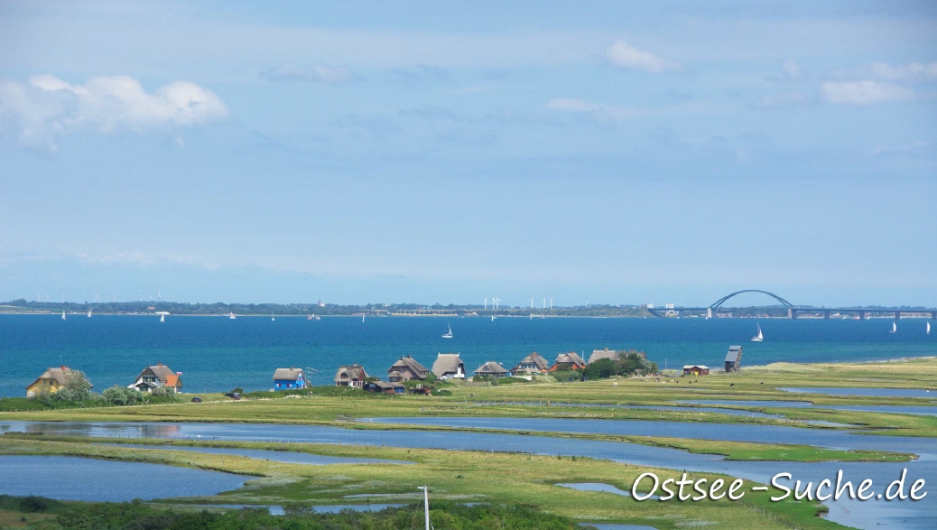 Luftbild von Heiligenhafen mit Blick auf die Ferienhäser am Ostseestrand